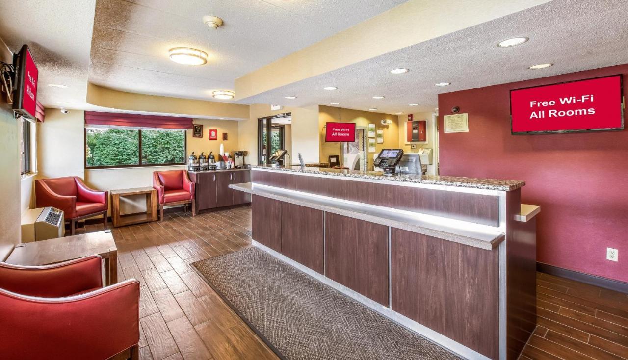 Red Roof Inn Detroit - Plymouth/Canton Экстерьер фото