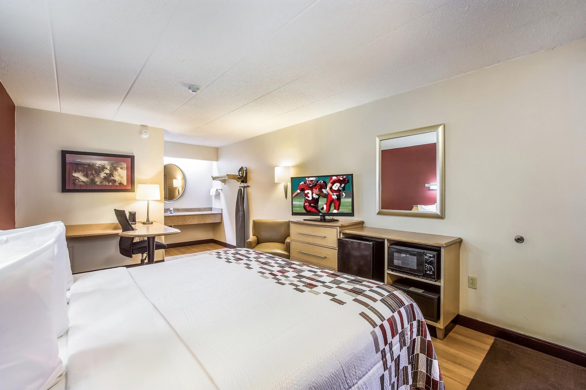 Red Roof Inn Detroit - Plymouth/Canton Экстерьер фото