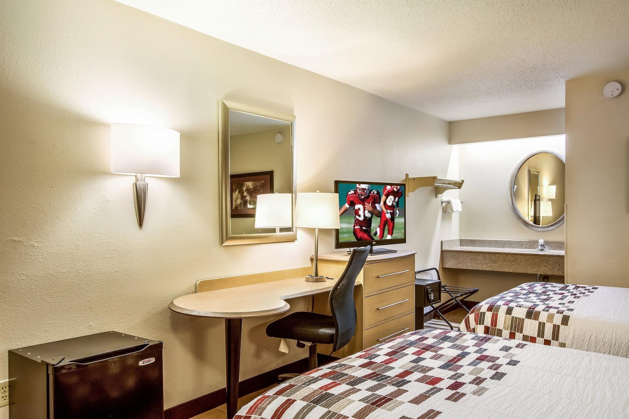 Red Roof Inn Detroit - Plymouth/Canton Экстерьер фото