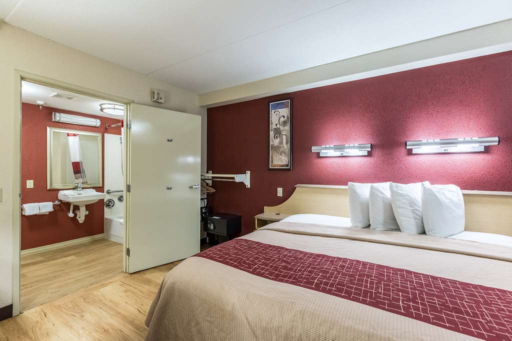 Red Roof Inn Detroit - Plymouth/Canton Номер фото