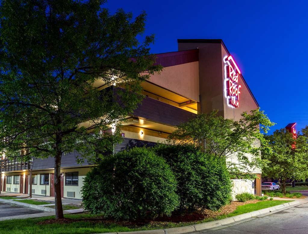 Red Roof Inn Detroit - Plymouth/Canton Экстерьер фото