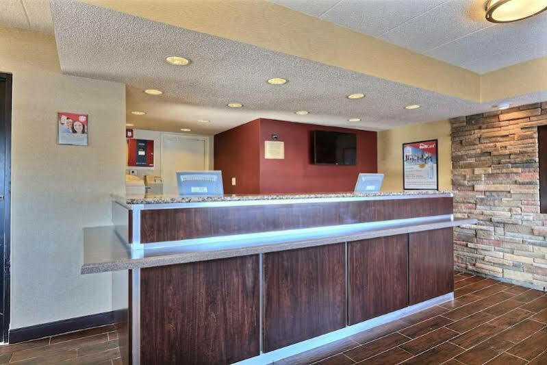 Red Roof Inn Detroit - Plymouth/Canton Экстерьер фото